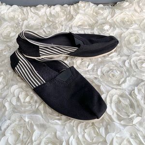 ESPRIT Toso Flats Size 9